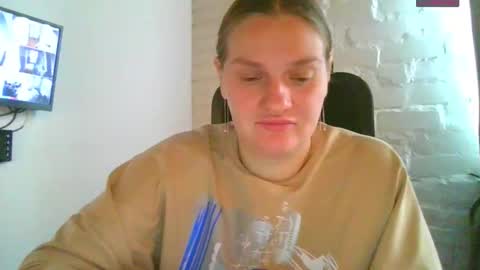 Snapshot of isingle_mom chatting on 09-13-25, 06:46 isingle_mom online show from 09-13-25, 06:46