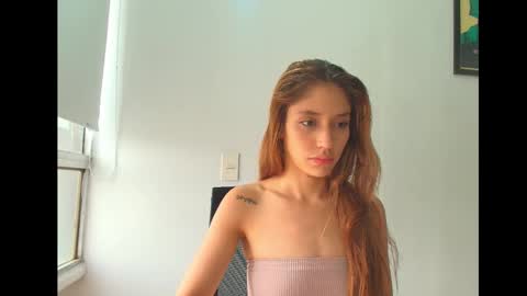 Snapshot of isis_pink chatting on 02-10-26, 05:17 Alaya online show from 02-10-26, 05:17