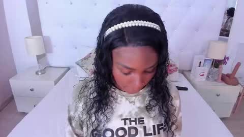 Vanessa online show from 10-09-25, 11:19