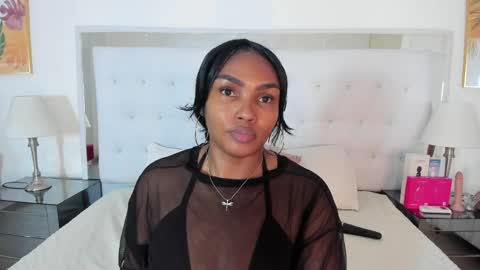 Snapshot of isla_scott chatting on 04-10-26, 11:26 Vanessa online show from 04-10-26, 11:26