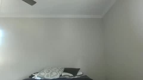 Snapshot of island625103 chatting on 09-15-25, 03:34 island625103 online show from 09-15-25, 03:34