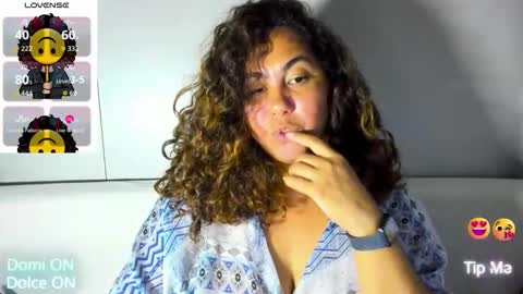 Isobel Adams   online show from 09-14-25, 12:21