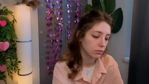 Emilia online show from 02-28-26, 06:03