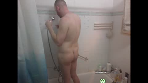 Tall Jewish Ginger DOM online show from 12-13-24, 04:16