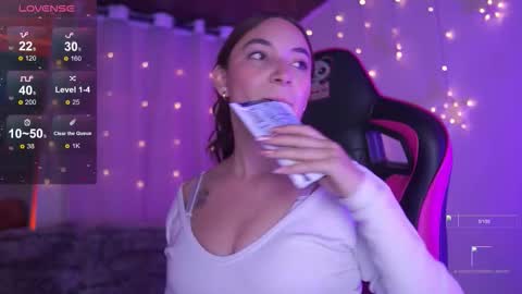 ISSA  online show from 11-05-25, 11:16