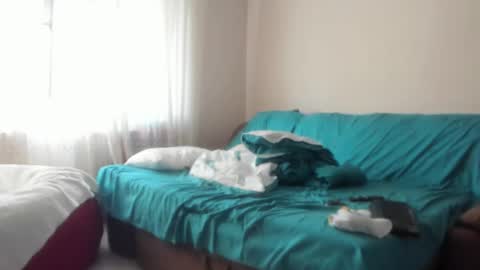 Issabelle online show from 01-19-26, 09:13