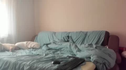 Issabelle online show from 02-01-26, 06:45