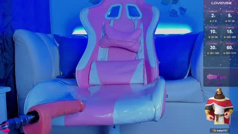 Snapshot of issac_james chatting on 12-10-24, 10:17 Issac online show from 12-10-24, 10:17