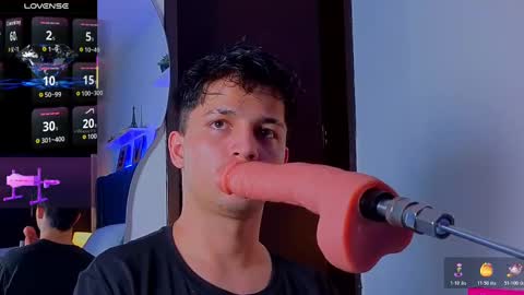 Snapshot of issac_james chatting on 11-08-25, 04:23 Issac online show from 11-08-25, 04:23