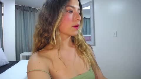 Snapshot of issadorajames chatting on 01-20-25, 06:43 issadorajames online show from 01-20-25, 06:43