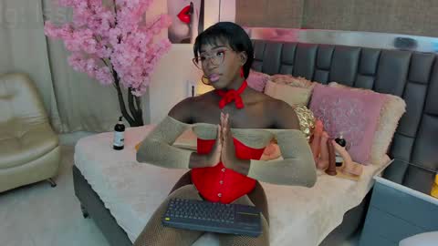 Iseey online show from 12-10-24, 09:12