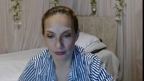 Itala Gomez online show from 02-28-25, 11:45