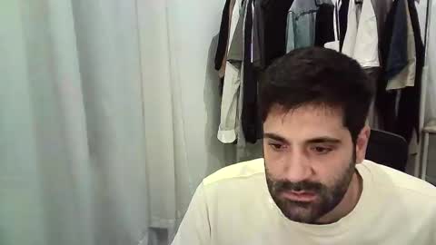 italianboybcn online show from 12-23-25, 06:55