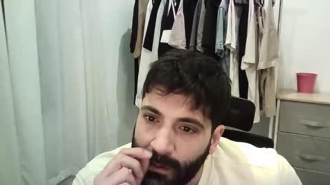 italianboybcn online show from 01-09-26, 06:38