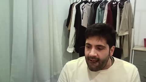 italianboybcn online show from 01-13-26, 06:29