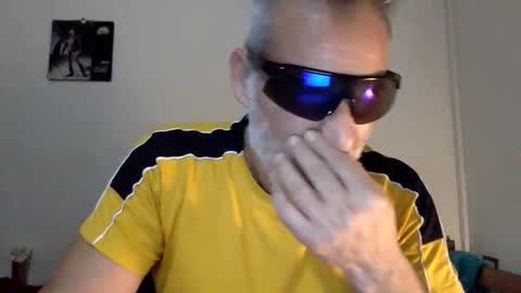 italiankingstripper online show from 01-15-26, 10:57