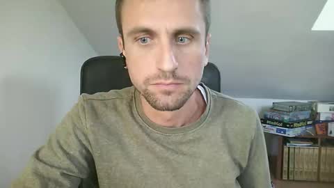 italiano116116 online show from 10-25-25, 02:13