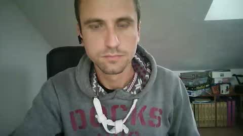 italiano116116 online show from 11-07-25, 09:31