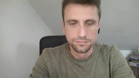 italiano116116 online show from 02-25-26, 09:19