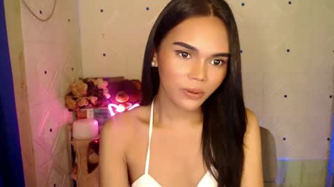 Snapshot of itgirl_cathy chatting on 02-28-25, 12:43 CathCathy online show from 02-28-25, 12:43