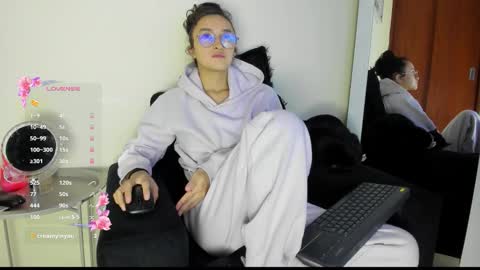 Angelica online show from 10-12-25, 12:31