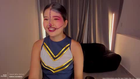 Snapshot of its_jane chatting on 10-11-25, 08:18 ITS JANE online show from 10-11-25, 08:18