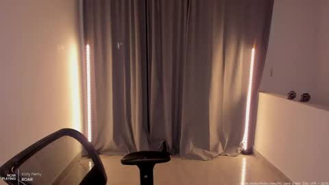 Snapshot of its_jane chatting on 12-04-25, 08:50 ITS JANE online show from 12-04-25, 08:50