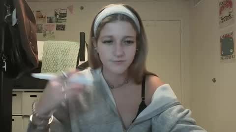 Alex Love online show from 02-22-25, 01:44