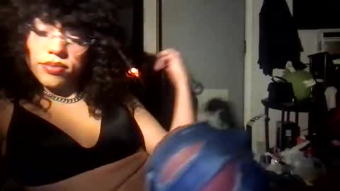 Snapshot of itsariessecrets chatting on 01-29-25, 03:33 itsariessecrets online show from 01-29-25, 03:33