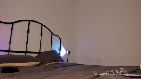 Isabella online show from 11-04-25, 07:18