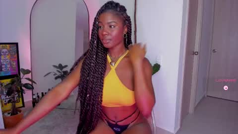 Snapshot of itslau_ chatting on 02-18-25, 06:48 lau online show from 02-18-25, 06:48