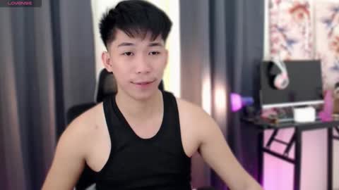 itsme_cxhennn online show from 01-18-26, 09:24