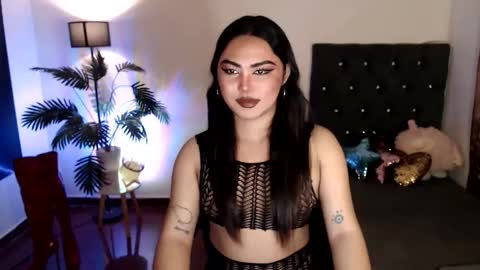 Siana online show from 02-17-26, 03:19