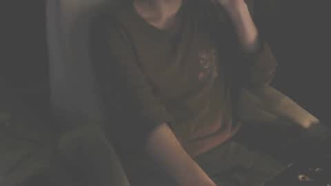 Snapshot of itsnotliam834 chatting on 01-11-25, 01:27 itsnotliam834 online show from 01-11-25, 01:27