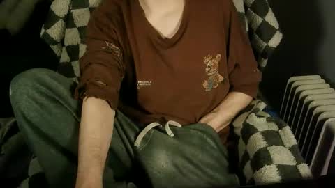 Snapshot of itsnotliam834 chatting on 11-09-25, 02:43 itsnotliam834 online show from 11-09-25, 02:43