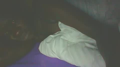 Snapshot of itsqueen_blacq chatting on 09-15-25, 09:26 Queen blacq online show from 09-15-25, 09:26