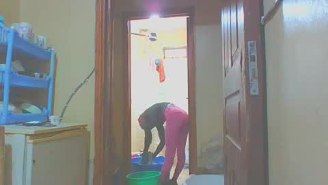 Snapshot of itsqueen_blacq chatting on 09-19-25, 10:05 Queen blacq online show from 09-19-25, 10:05