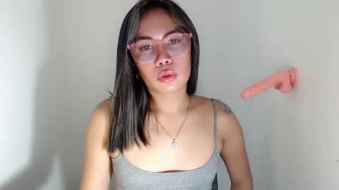 Snapshot of itsurgil_kloeh chatting on 11-16-25, 10:54 itsurgil_kloeh online show from 11-16-25, 10:54