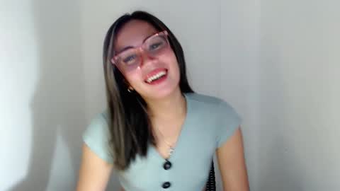 Snapshot of itsurgil_kloeh chatting on 11-22-25, 08:19 itsurgil_kloeh online show from 11-22-25, 08:19