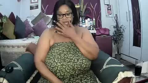 itumeleng74 online show from 02-27-25, 07:37