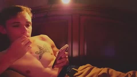 itzd123 online show from 04-11-26, 05:34