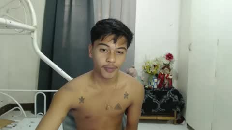 Jhonfred online show from 03-26-26, 04:07