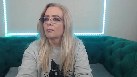 ivanacharm online show from 02-08-26, 04:38