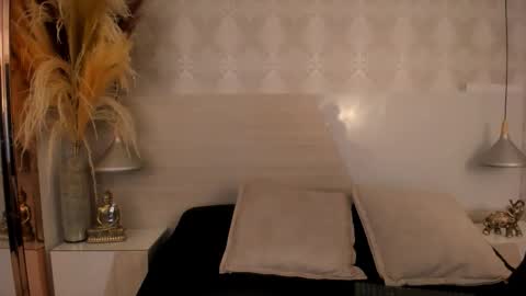 Ivannaanggel online show from 11-02-25, 05:59