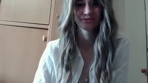 ivetta911 online show from 11-15-25, 08:11