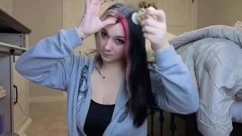 ivey jade online show from 11-02-25, 05:21