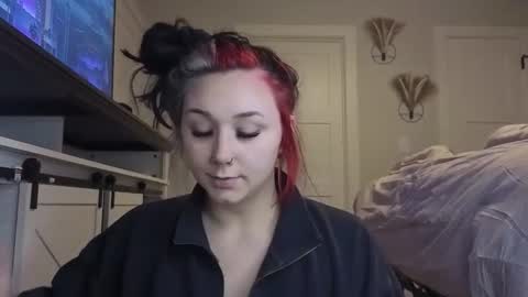 ivey jade online show from 11-15-25, 04:54