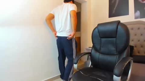 Ivo Beischel online show from 09-18-25, 11:23