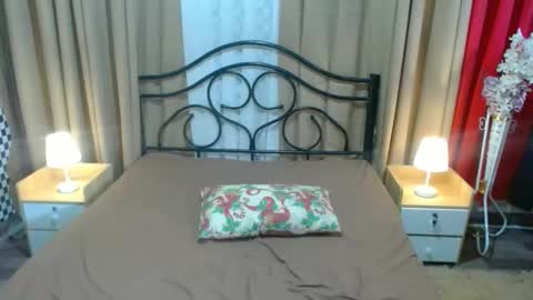 ivone_twinkle online show from 10-17-25, 06:38