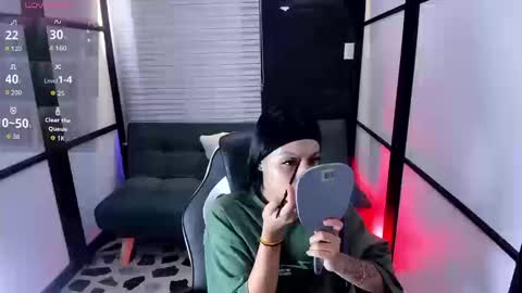 ivonneprince online show from 09-25-25, 01:15